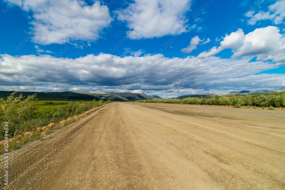 Fototapeta premium The Dempster Highway, Canada