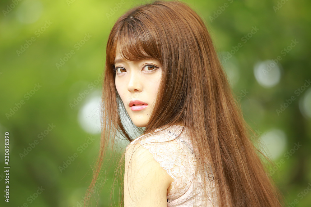 Naklejka premium 女性ポートレート