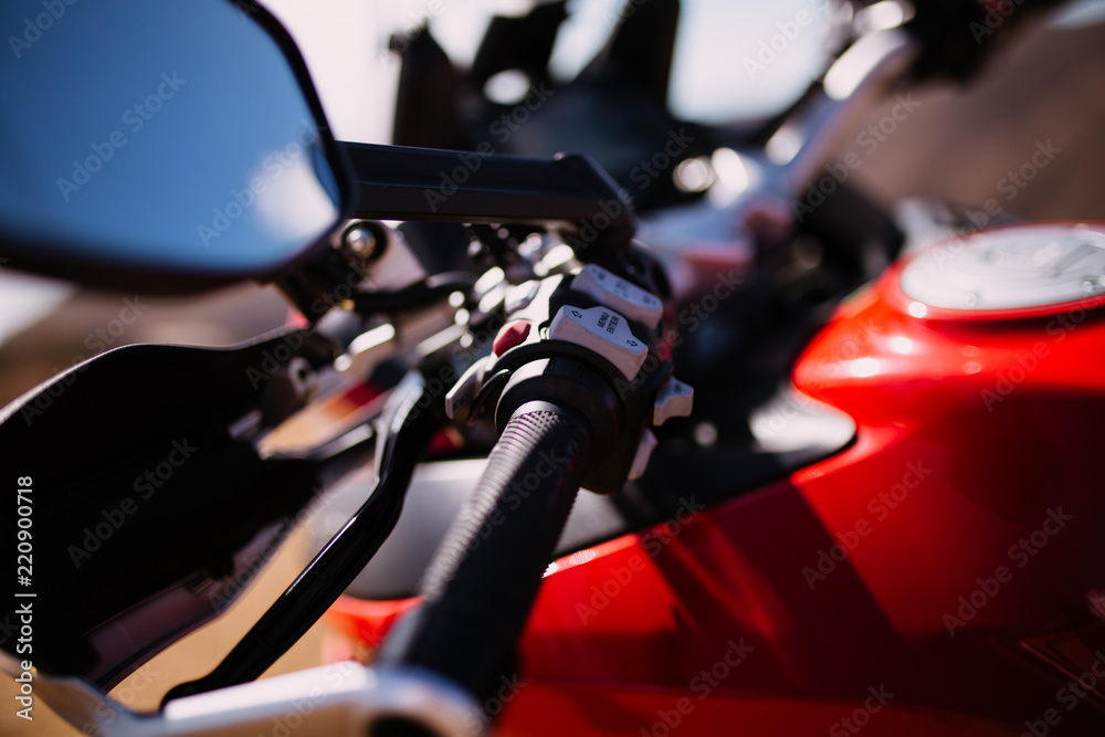Obraz premium Detail Shot Of Motorcycle Hand Controls