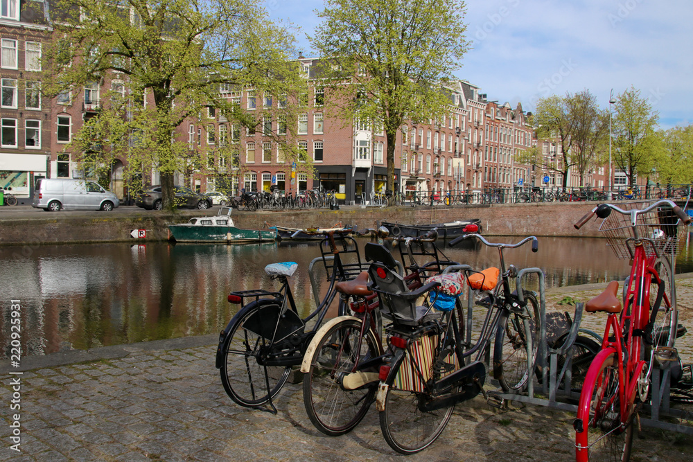 Amsterdam, Fahrräder, Stadtbild 