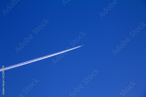 Trajectory of an airplane in the sky
