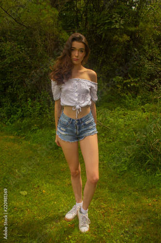 millennial lifestyle summer Jean shorts
