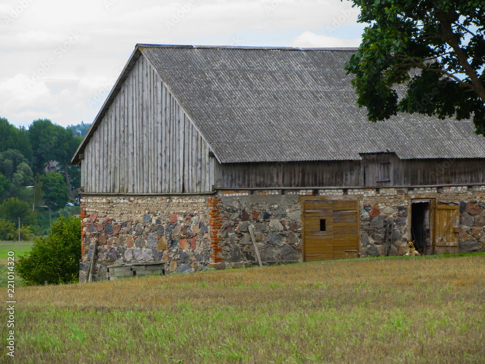 Obraz premium The ancient buildings of the early twentieth century that have survived to this day. Old stone houses