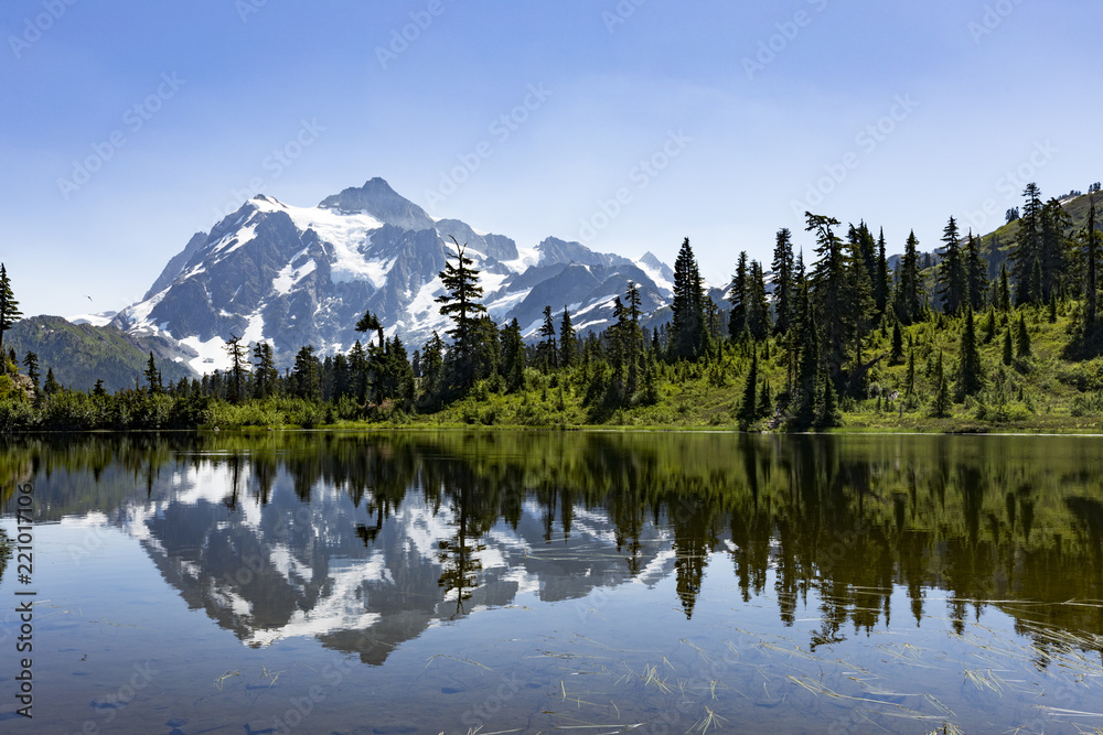 Picture Lake with Shuksan mountain in the background