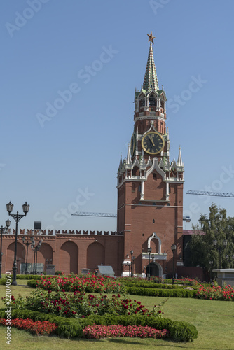 Спасская  башня Московского кремля с курантами. photo