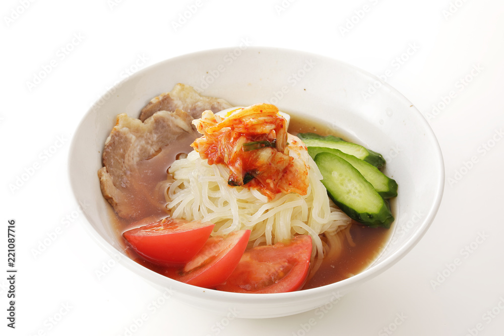 冷麺 Cold noodle 冷麺 Cold noodle