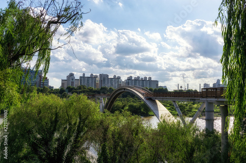 seonyudo bridge viewed from park