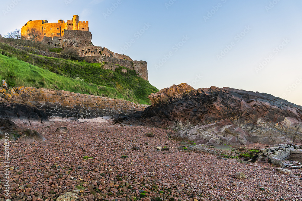 Obraz premium Mount Orgueil Castle (Gorey Castle, built 1204 - 1450), overlooking Grouville Bay in the small town of Gorey, Jersey, Channel Islands, United kingdom.
