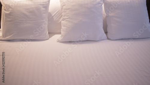 Luxury hotel bed sheets pillows