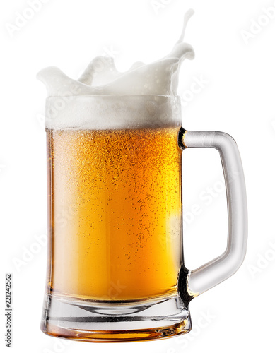 Splash foam in mug with beer