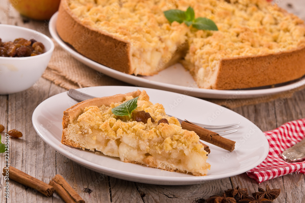 Crumble apple cake.