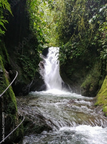 Cascada 2