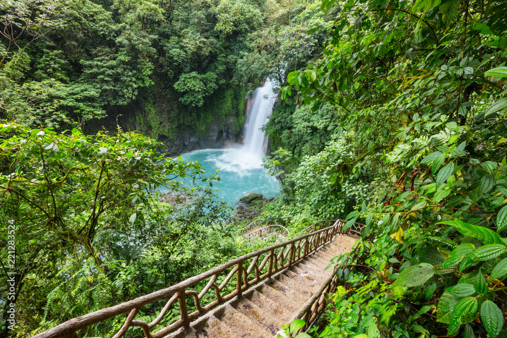 Fototapeta premium Waterfall in Costa Rica