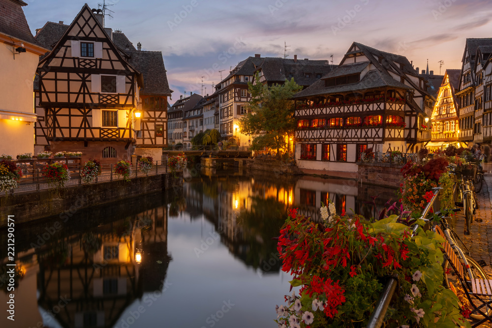 Das romantische und berühmte Viertel Petite France in Straßburg