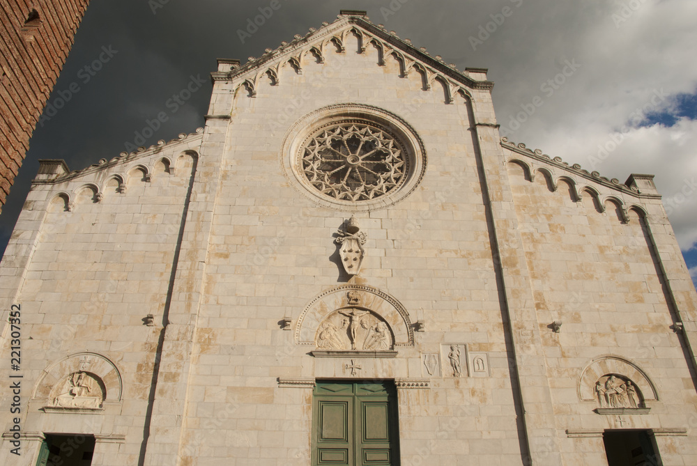 Fototapeta premium Duomo di Pietrasanta - Toscana