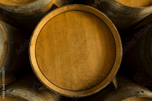 Tableau sur toile Wine barrels