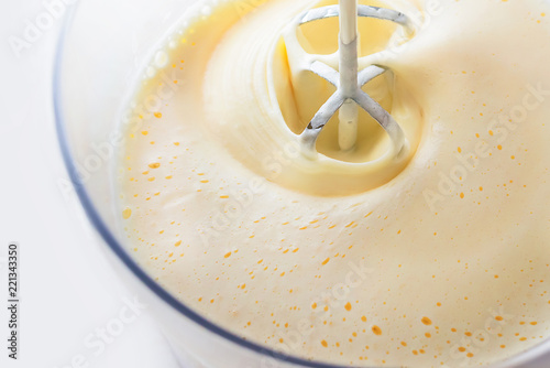  mix biscuit dough with a electric mixer