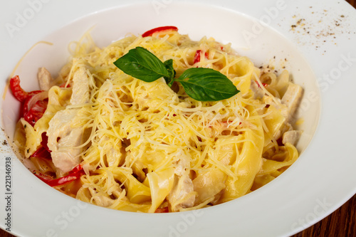 Tagliatelle pasta with chicken