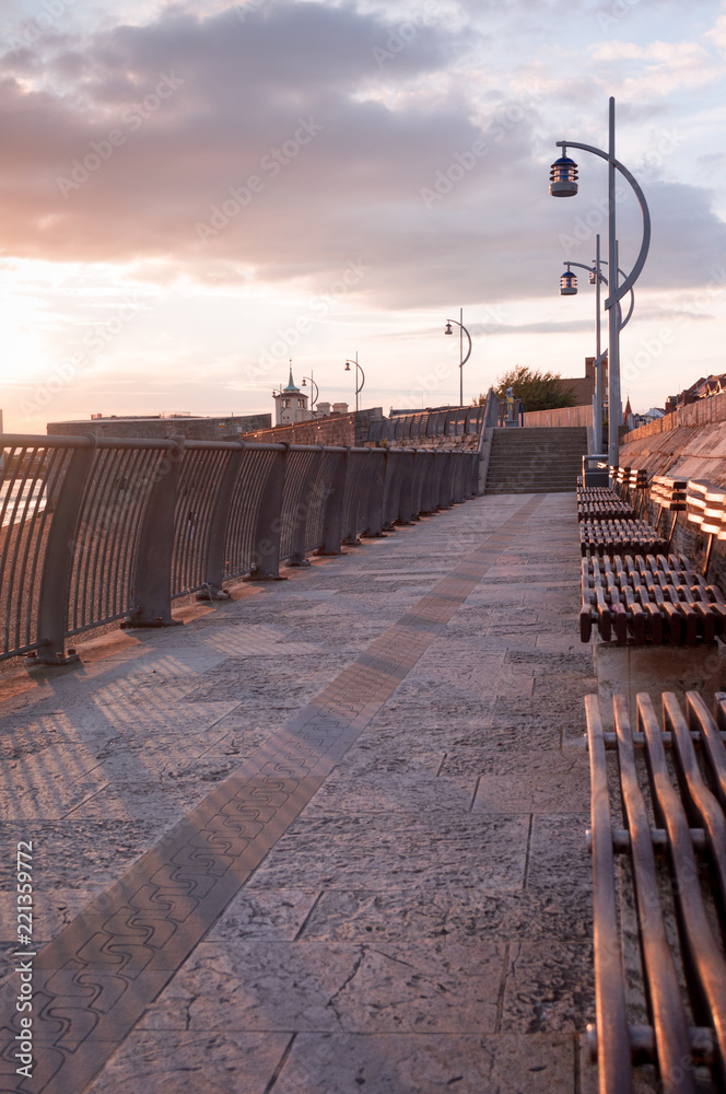 Walkway and Benches next to the sea in Old Portsmouth, Hampshire, Uk