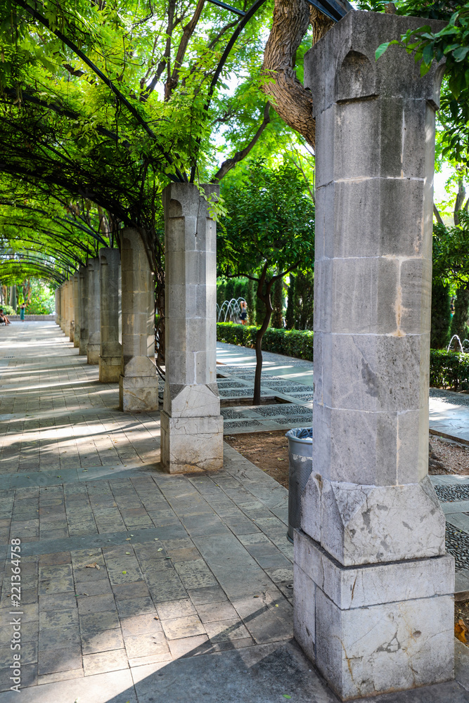 Fototapeta premium colonnade in the park