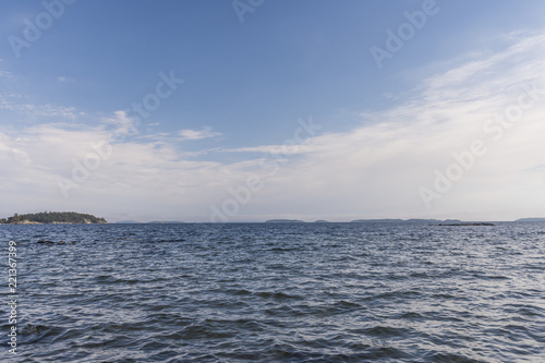 Photography Utsikt ut över Nämdöfjärden från den långgrunda sandstranden på Björnö