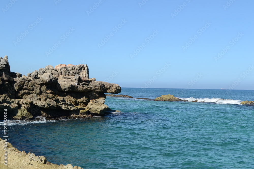 Obraz premium sea and rocks