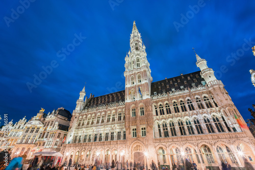 Night view of the famous Grand Place