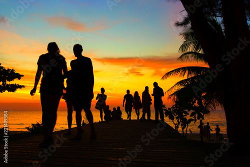Sunset at the tropical beach © Netfalls