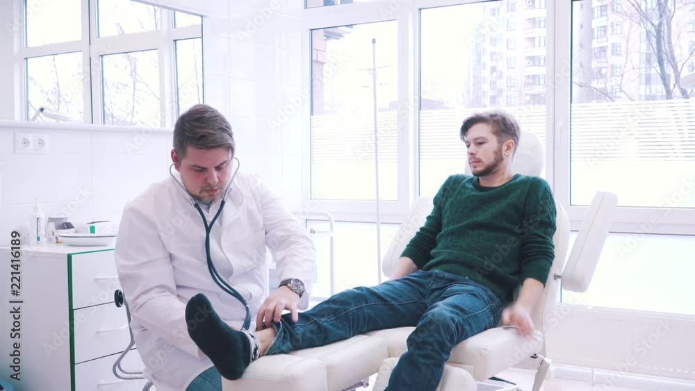 patient at the reception of an incompetent doctor. patient at the reception of an incompetent doctor.