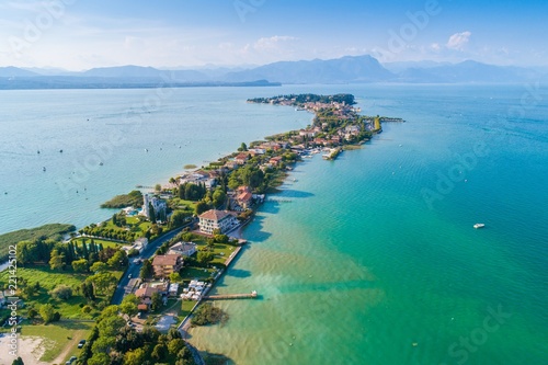 Tablou canvas Aerial view on Sirmione city