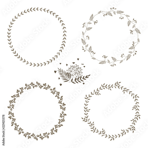 Set of 4 circle cute hand drawn frames