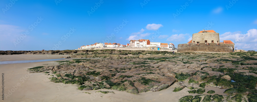 Obraz premium Ambleteuse - Côte d'Opale ( France ) - Fort Mahon