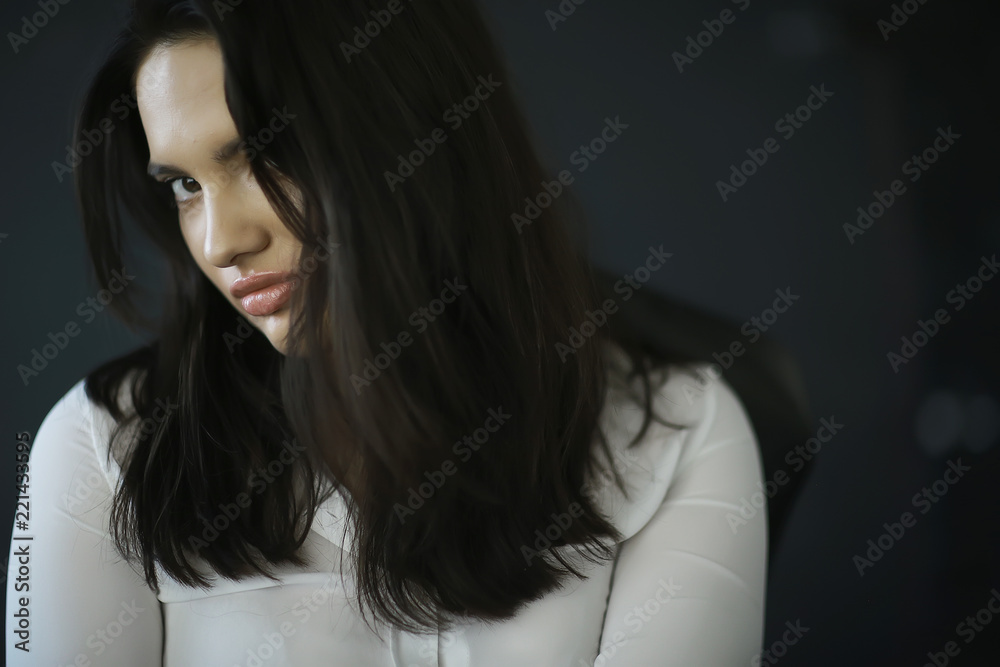 glamorous girl long hair large lips / concept beauty and fashion, young modern girl, bright fashionable appearance style. glamorous girl long hair large lips / concept beauty and fashion, young modern girl, bright fashionable appearance style.