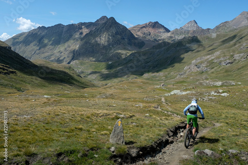 Εκτύπωση καμβά mountainbiker in action in the beautiful aosta valley, Italy, Europe