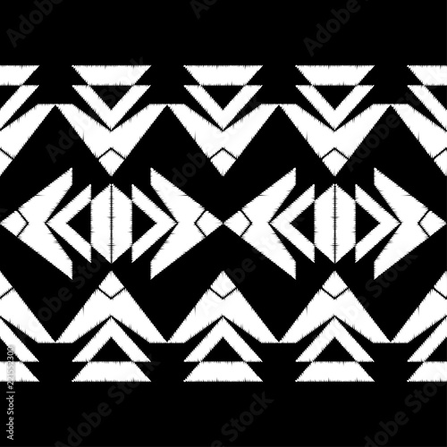 Ethnic boho seamless pattern. Traditional ornament. Geometric background. Tribal pattern. Folk motif. Textile rapport.