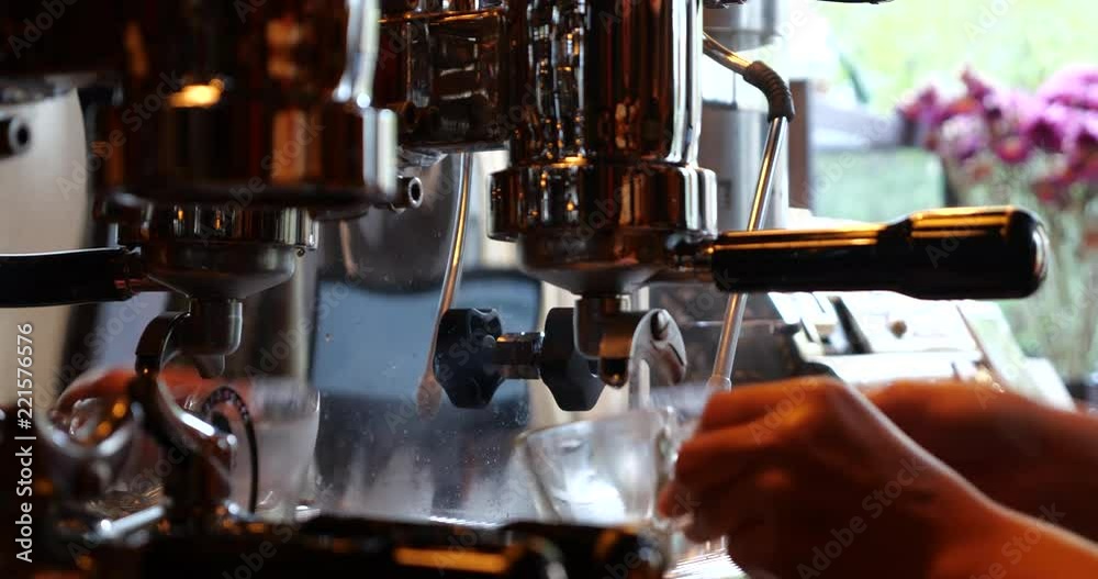 Make coffee with a coffee maker