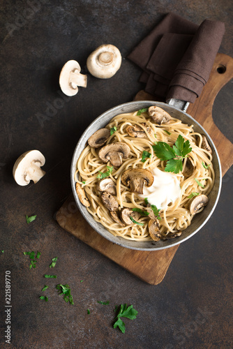 Mushroom spaghetti pasta