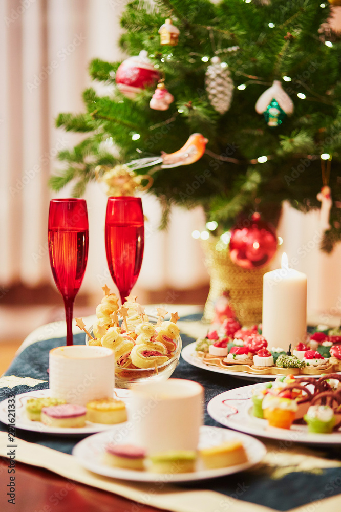 Table set for Christmas dinner