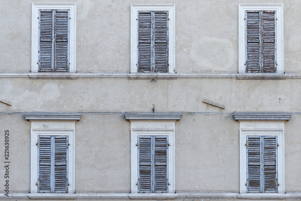 Finestre e Porte antiche