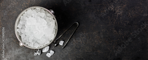 Metal ice bucket 