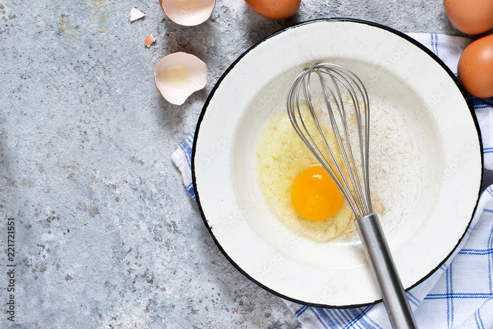 Ingredients for baking: flour, eggs, sugar. Ingredients for baking: flour, eggs, sugar.