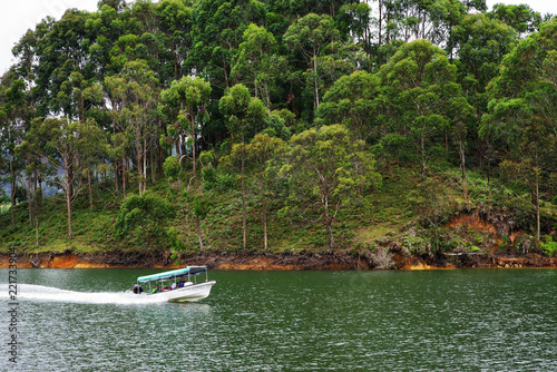 Foto Guatape Lake (El Penol) in Antioquia, Colombia, South America