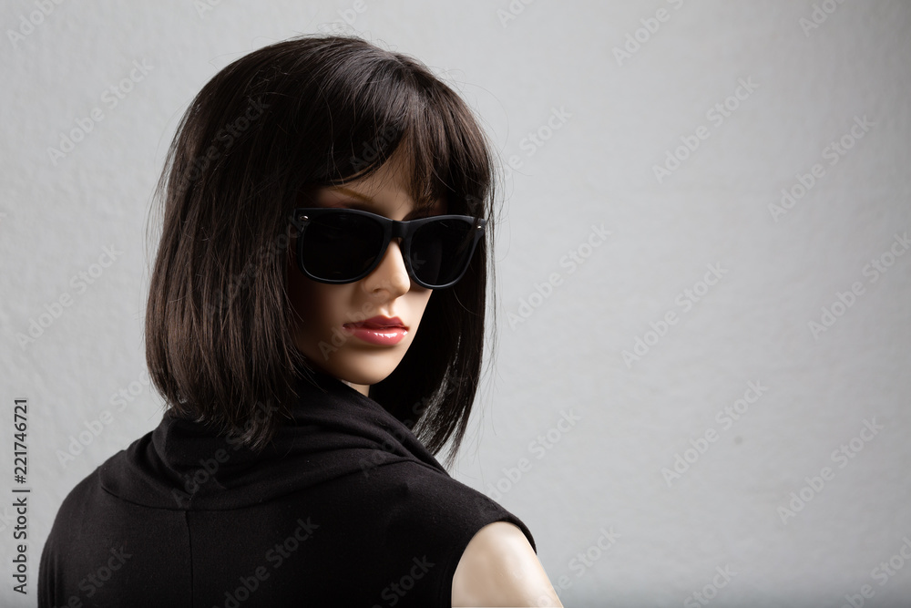 woman glamour manikin