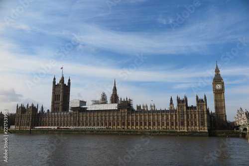 big ben and houses of parliament in london