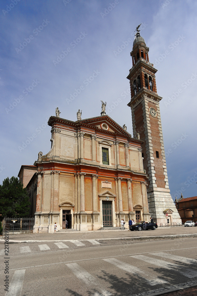 Chiesa di Santa Sofia a Lendinara, bellissimo matrimonio in Italia
