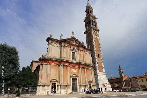 Chiesa di Santa Sofia a Lendinara, bellissimo matrimonio in Italia photo