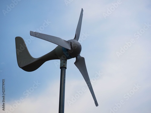Obraz na płótnie small wond power generator