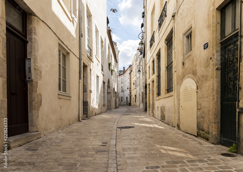 Fototapeta Naklejka Na Ścianę i Meble -  Curved Lane in Orleans France