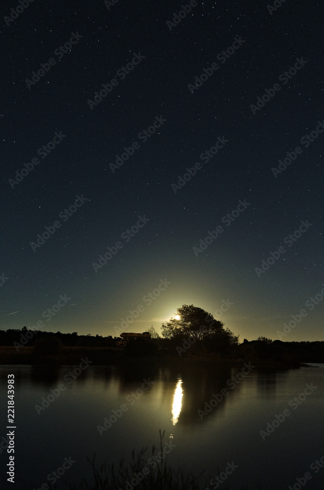 Povoa e Meadas dam at night. Astrophotography in Castelo de Vide, Portugal