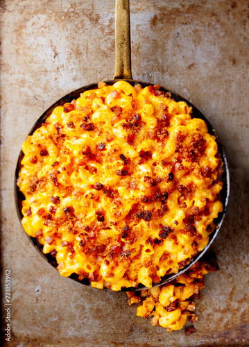 rustic golden baked macaroni and cheese